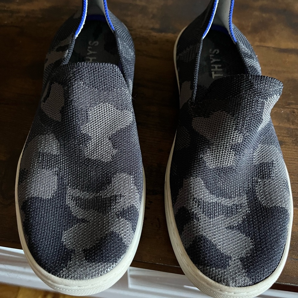 Rothy's Camouflage Black and Gray women’s sneakers - size 7